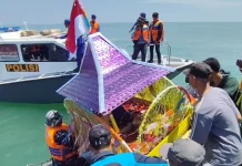 Sedekah Laut, Warga Desa Bajomulyo Pati Larung Dua Kepala Kerbau