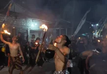 Lamporan, Api dan Solidaritas Desa