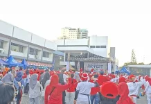 Kemeriahan Senam Masal RRI Fest di Semarang