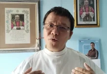 Pesan Pastor Paroki Santo Albertus Agung Teminabuan pada Perayaan Minggu Palma
