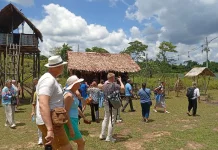 Wisatawan Internasional Takjub Melihat Budaya Papua