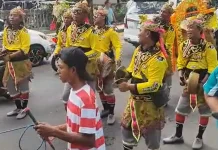 Saronen, Seni Musik Khas Madura