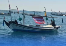 Ratusan Nelayan Protes Proyek Migas Petronas
