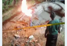 Sumur Bor di Omben Sampang, Semburkan Gas Alam