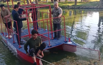 Jaga Biota Laut, ITS Luncurkan Kapal Pembersih Sampah tanpa Awak