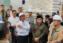 Mentan Apresiasi Kinerja Perum BULOG di Sidoarjo