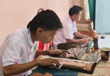 Gelang Haji Jadi Identitas Penting Jemaah Embarkasi Surabaya