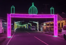Lampu Hias Warnai Jalan Tidore Sangihe