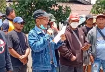 Dampak Pemadaman Bergilir, Warga Kalongan Geruduk Kantor PLN ULP Lirung
