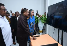 Gubernur John Tabo Resmikan Kantor Sekretariat KONI Papua Pegunungan
