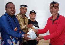 Idul Adha Penuh Kepedulian, LDII Jayawijaya Tebar 400 Kantong Daging