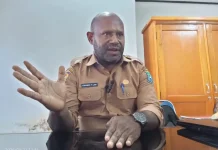 jelang Penerimaan Siswa Baru, Dukcapil Jayawijaya Dipadati Warga Urus Dokumen