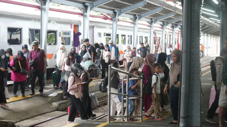 Daop 9 Sediakan 28 Ribu Kursi Diskon Lebaran