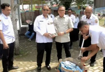 Bupati Halteng Saksikan Pemusnahan KTP-el dan KIA