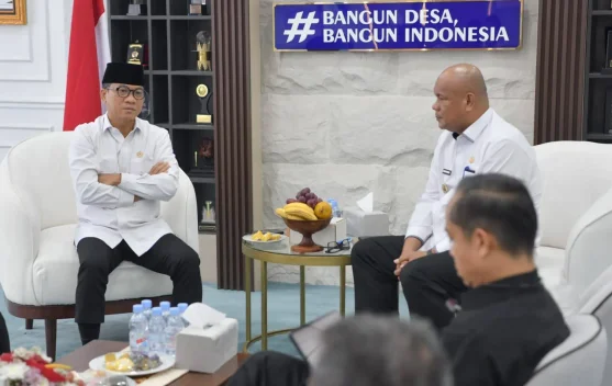 Mendes PDTT Terima Audiensi Bupati Nias Utara
