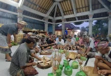 Rekonstruksi Sistem Ngayah dalam Upacara Agama Era Modern
