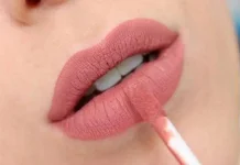 Langkah Memilih Warna Lipstik agar Terlihat Lebih Awet Muda