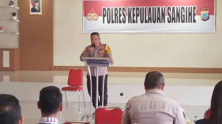 Kapolres Sangihe Dorong Binrohtal Perkuat Iman