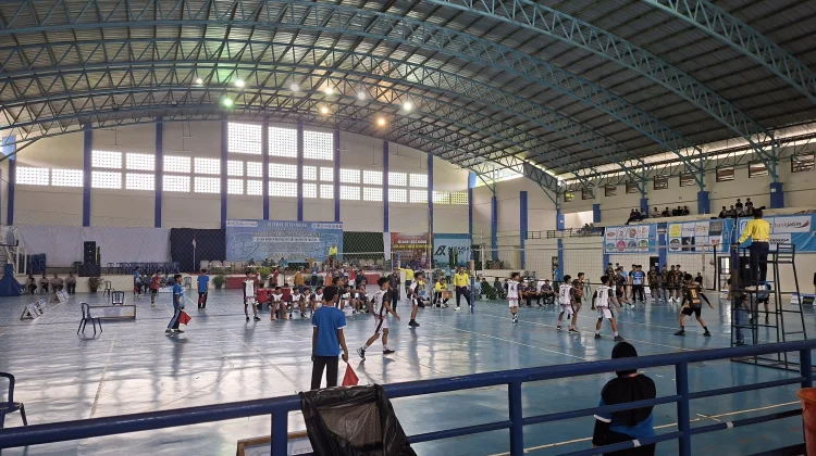SMAN 1 Pacitan Gelar Turnamen Voli SMA Sederajat