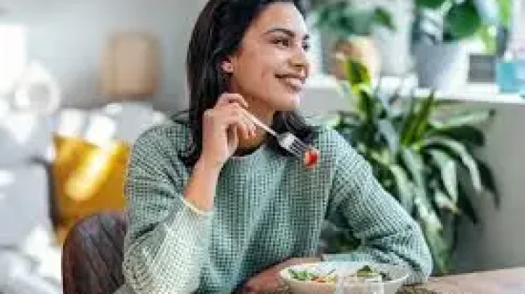 Kenali Manfaat Makan Lebih Lambat bagi Kesehatan