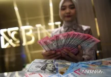 Rupiah Opens Lower, Eyes Limited Gains on Weak US Data