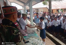 Pemkab Manggarai Luncurkan Program Makanan Bergizi di SMPN 2 Ruteng