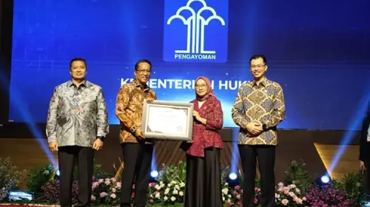 Birokrasi Bersih-Melayani,  Kemenkum NTB Raih Predikat WBBM 2025