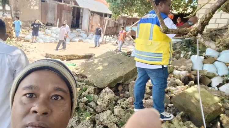 Empat Rumah di Kelurahan Namodale Terancam akibat Tanggul Rusak