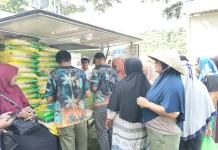 Pasar Murah, Warga Panggi Mengaku Senang dan Bersyukur