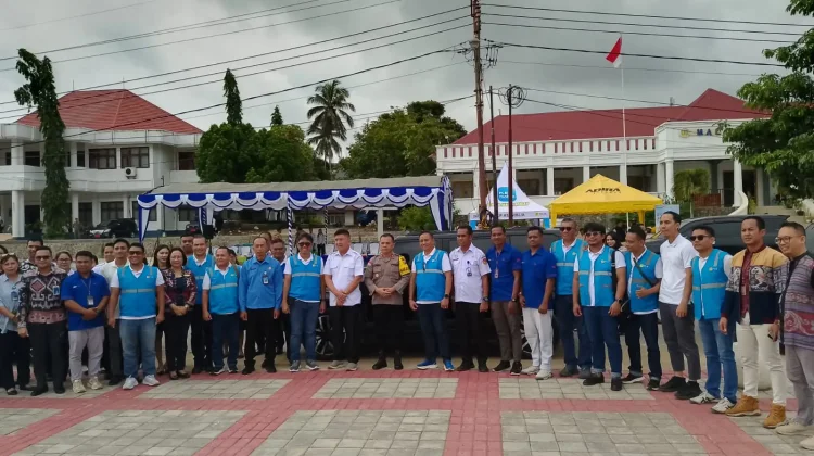 PLN Perkenalkan Mobil Listrik Kepada Masyarakat Belu