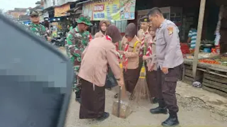 Polsek Baradatu Wujudkan Lingkungan Sehat