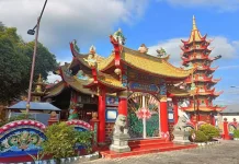 Tradisi dan Makna Spiritual di Vihara Avalokitesvara