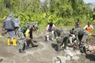TNI Targetkan TMMD Desa Oyom selesai sebelum Ramadan