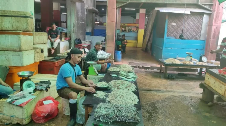 Segini Harga Udang di Pasar Wamanggu Merauke