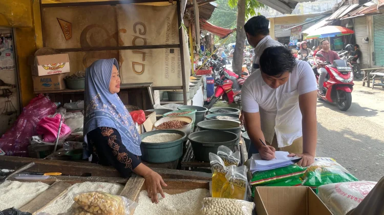 Satgas Pangan Polres Mojokerto Sidak Harga Bahan Pokok