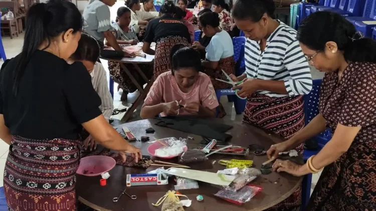 Rumah BUMN Ende Latih UMKM Kriya Naik Kelas