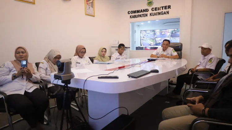 DPPKBP3A Kuningan Percepat Layanan KB lewat One Day One Service