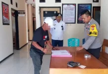 Polsek Nuhon Bina Warga Mabuk Ganggu Ketertiban Umum