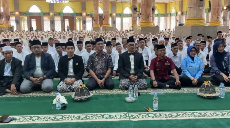 Buka Manasik Haji, Bupati Bone Titip Pesan Penting