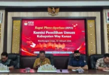 KPU Way Kanan Gelar Rapat Pleno Diperluas