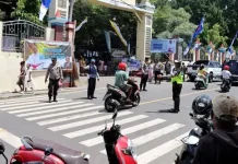 Polres Flores Timur Amankan Misa Pontifikal
