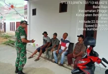 Babinsa Mandau Koptu Ade Perkuat Nilai Pancasila
