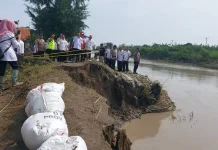 Pemerintah Kota Tegal Tinjau Lokasi Sungai Jebol