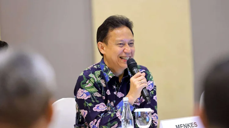 Menkes Apresiasi Bantuan Warga untuk Puskesmas