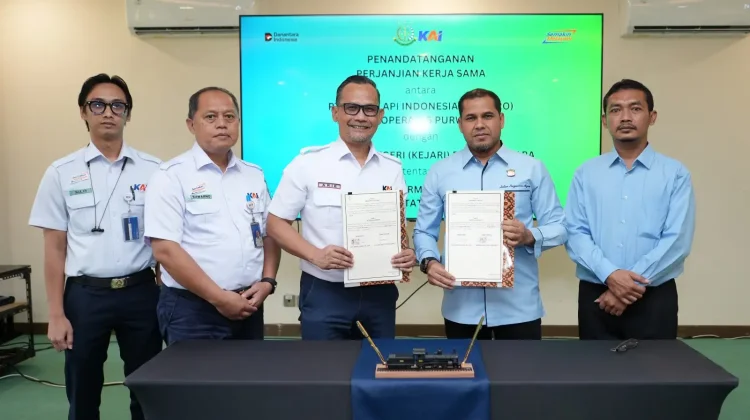 KAI Purwokerto Teken Kerja Sama dengan Kejari Banjarnegara