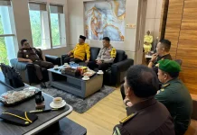 Kapolres Mamasa Perkuat Sinergi dalam Kunjungan Kerja Kajati