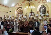 Bupati Lembata Hadiri Tahbisan Uskup Larantuka