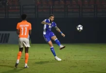 Pelatih Persib: Castel dan Kurzawa Butuh Waktu