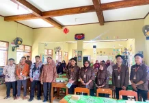 KKN-Dik FKIP UMS Dorong Sinergi Ortu dan Sekolah dalam Mendidik Anak