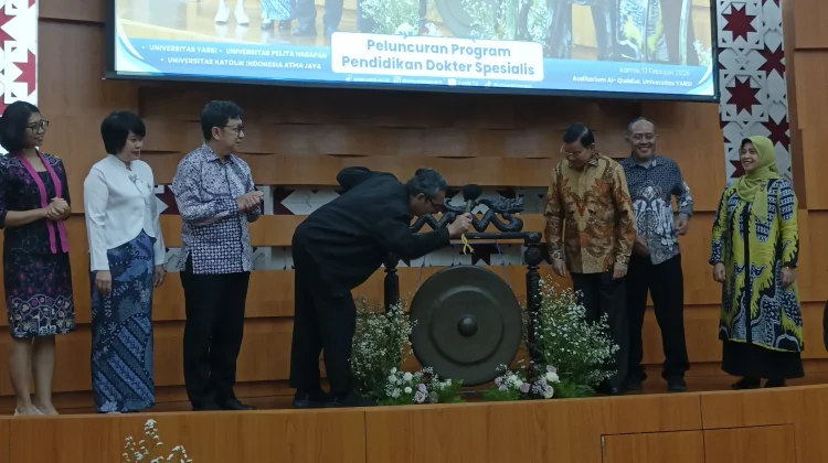 Tiga Kampus Swasta Luncurkan Program Pendidikan Dokter Spesialis Baru